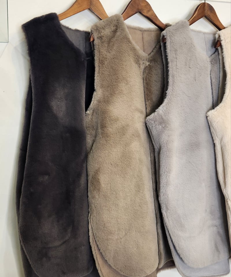 フェイクファームートンミドルジレ 552-24501 / NUS | CALENDRIER o