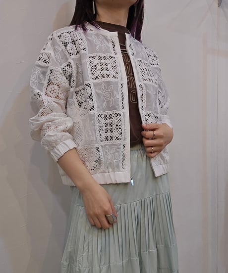 ノーカラーレースブルゾン85261416 / Anna Kerry /