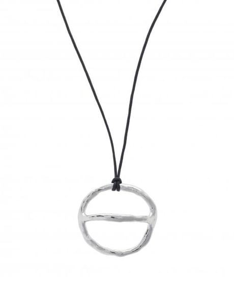 Anchor chain motif necklace