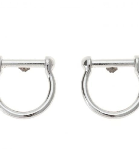 Shackle motif pierce