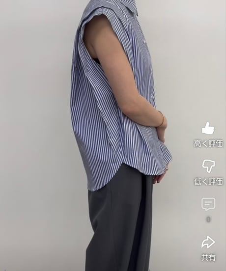 衿付きストライプノースリーブブブラウス85726 / CLOCHE