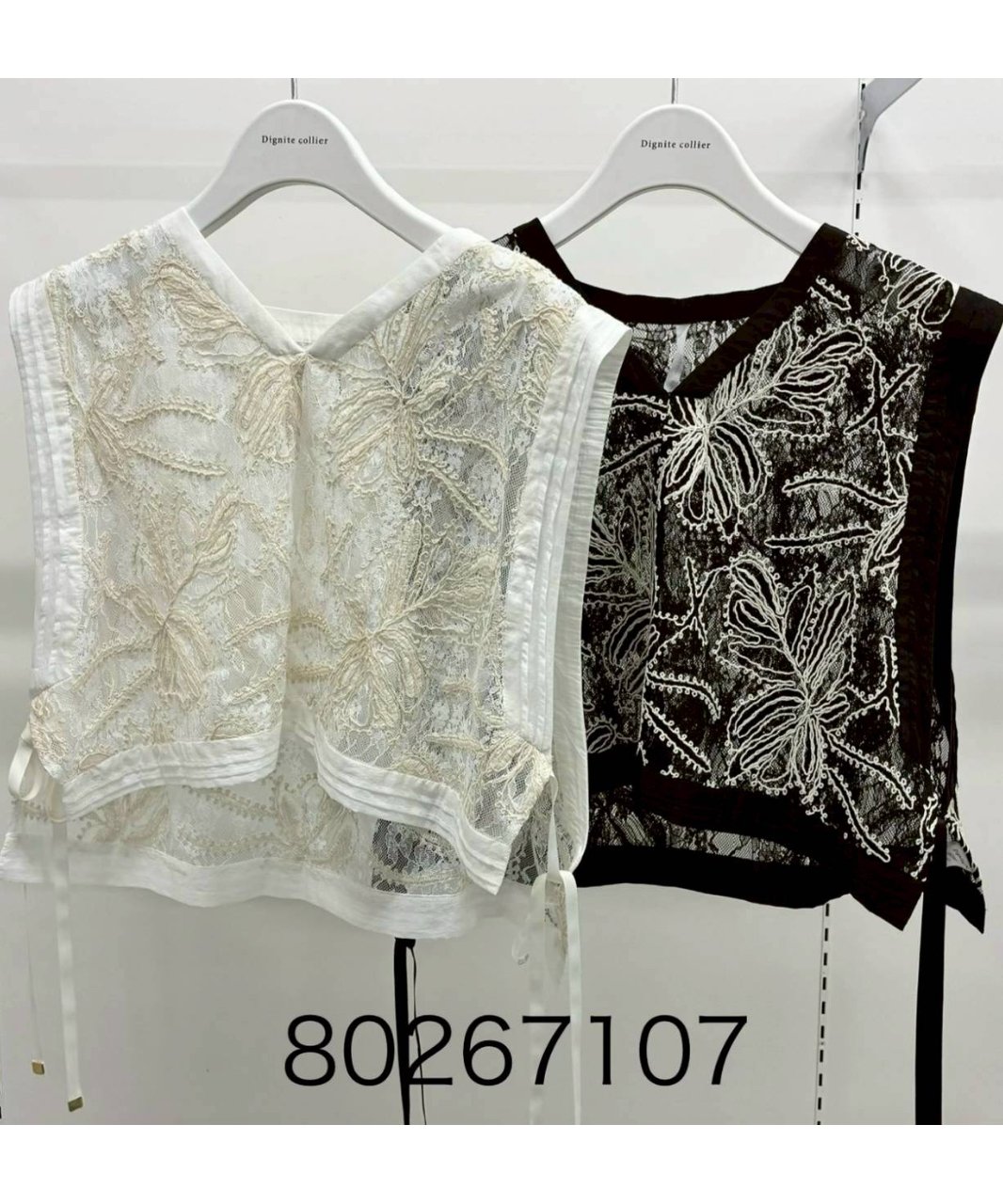 レースベスト 80267107 / Dignite Collier | CALENDRIER