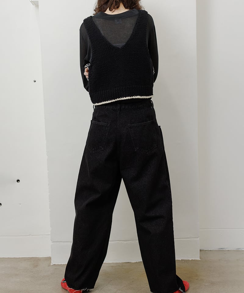 TUCK BELT DESIGN PANTS / YENN | CALENDRIER onli