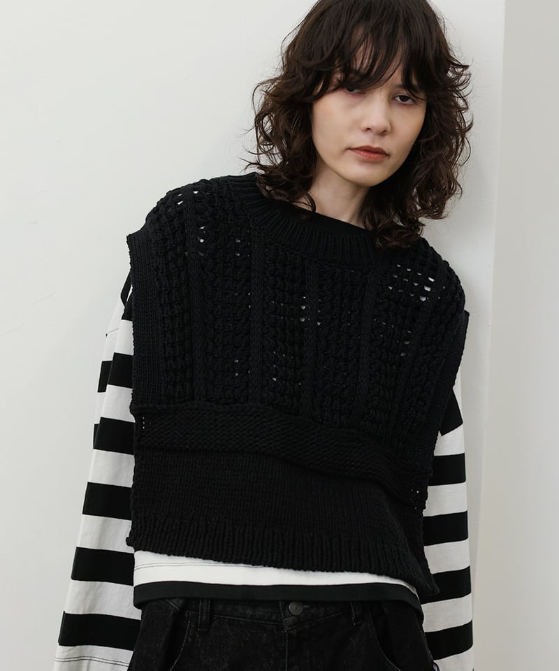 黒いフリンジ付き編み込みストールナンバーナイン 黒いフリンジ付き