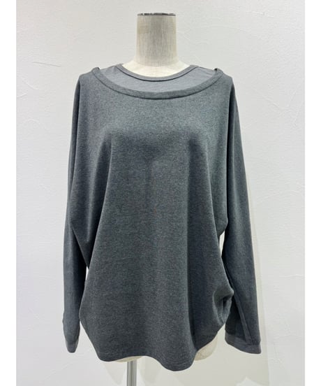レイヤーネックドルマンTOPS 604485  / CYAN tokyo