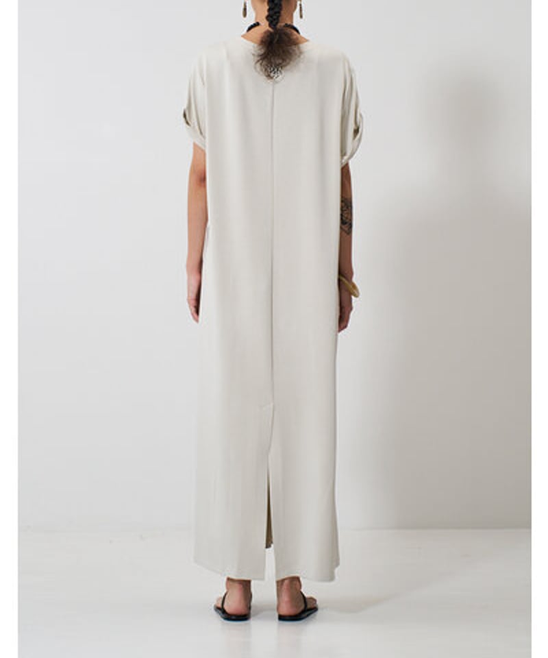 EYELETS TEE DRESS Y261-52021 / YENN | CALENDRIE