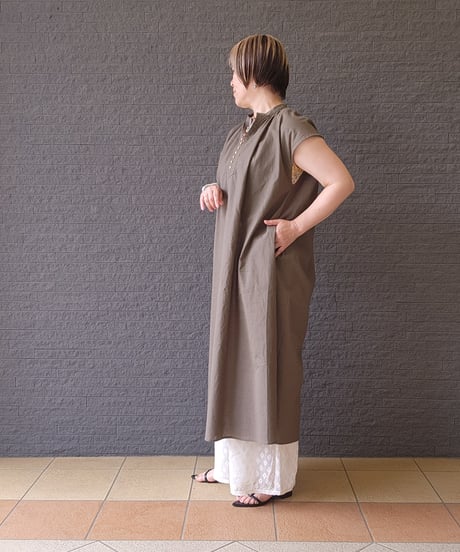 LIBERTYクルミ釦フレンチワンピース　42632728/ sosotto