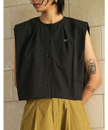 SLEEVELESS SHIRT　Y262-11040　/ YENN