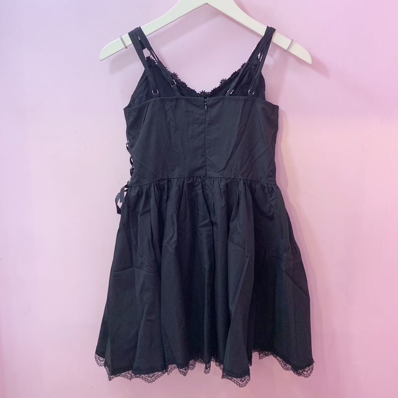 Pink-1125】ローズ刺繍レースアップキャミワンピース | (me) Pink-1125】ローズ刺繍レースアップキャミワンピース | (me)