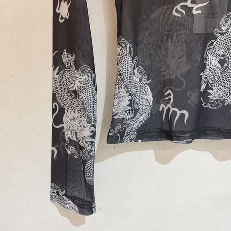 ドラゴンシアートップス