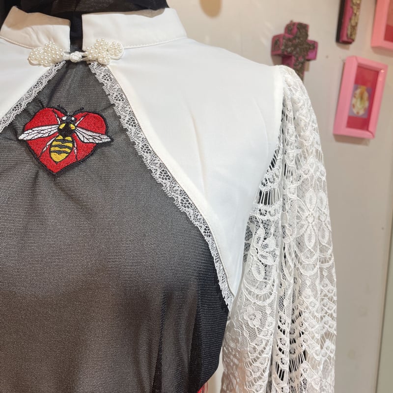 ozz oneste 刺繍入りチャイナ風ショートボレロ Ozz oneste / チャイナ