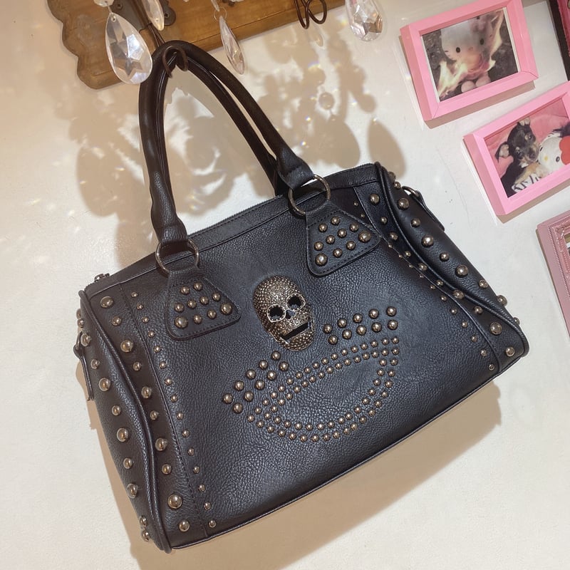 interstaple/スタッズ付きレザーリボンバッグチャーム ドクロスタッズレザーバッグ | Romantic Standard