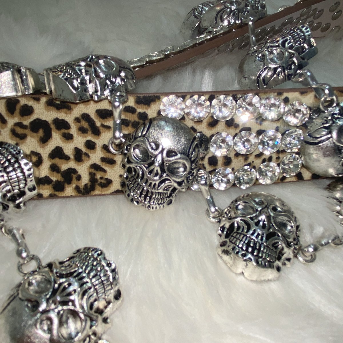 ギャル チェーンベルト ドクロスカルデザイン レザーベルト bucklebelt-skull_1.jpg