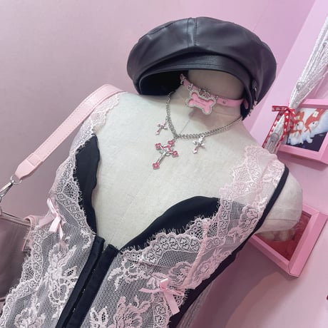 Black×pinkレースビスチェ