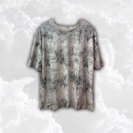 ダメージレタリングTシャツ