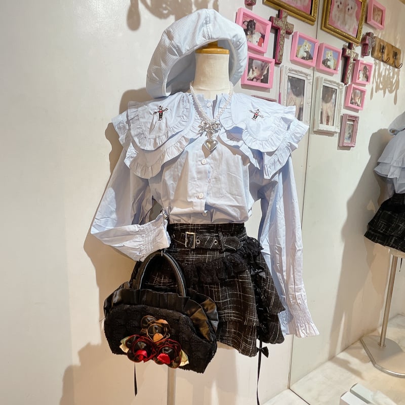 クロス刺繍セーラーカラーブラウス | Romantic Standard