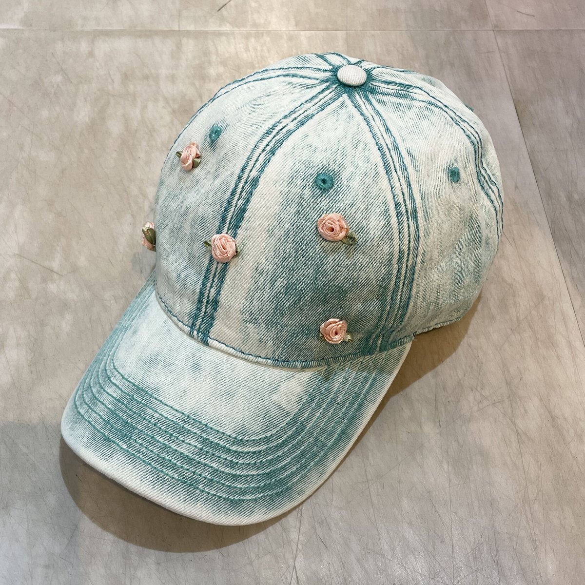 ●WORLD ROMANCE SERIES CAP キャップ　新品未開封品 新品 未使用 WORLD ROMANCE SERIES CAP