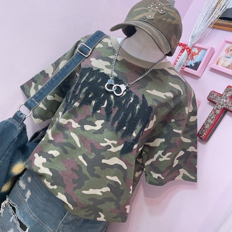ダメージロゴTシャツ