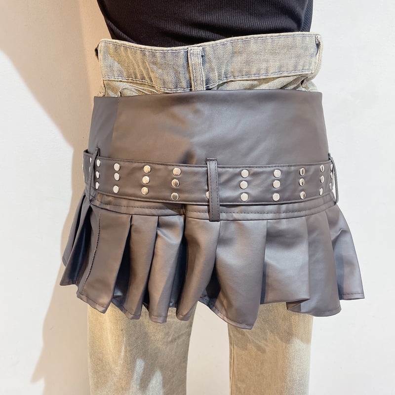 極美品/定価86900円】MM6 レザー プリーツスカート MM6 美品 極美品/定価86900円】MM6 レザー プリーツスカート MM6 美品