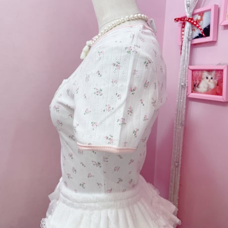 Pantyフラワーカットソー