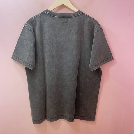 メタルロゴ刺繍Tシャツ