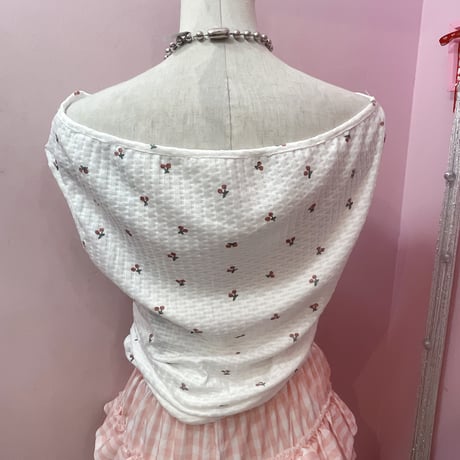 Cherry ノースリーブトップス