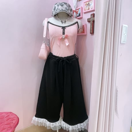 フリルレーススウェットバミューダパンツ
