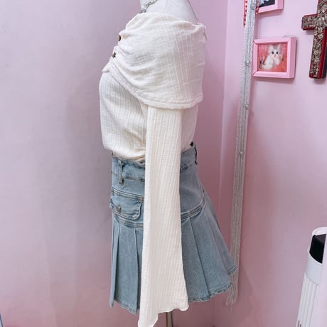 ゴシックロゴオフショルリブカットソー