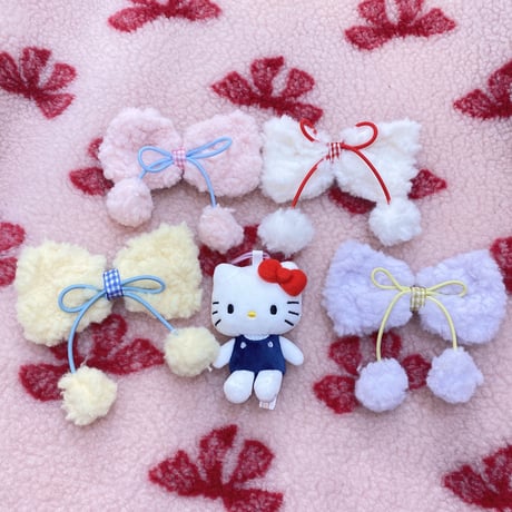 もこもこリボンヘアクリップ
