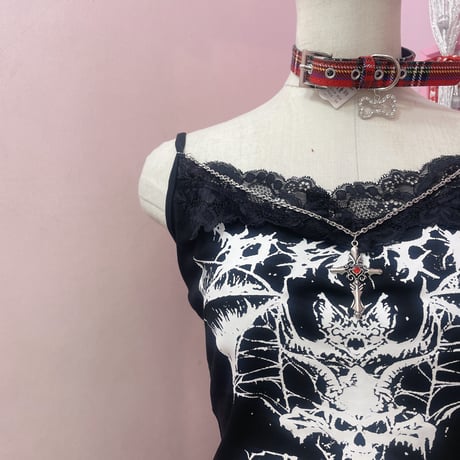 Gothic bat チャーム付きキャミソール