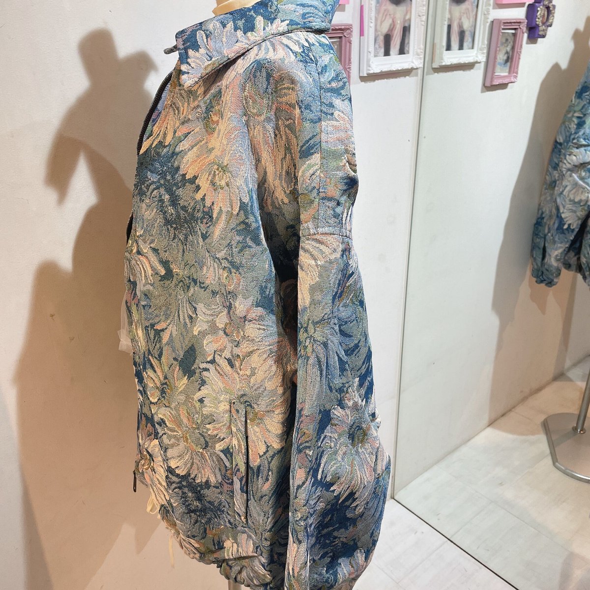romanticstandard ゴブラン柄ブルゾン romanticstandard ゴブラン柄ブルゾン ゴブランCatジャケット