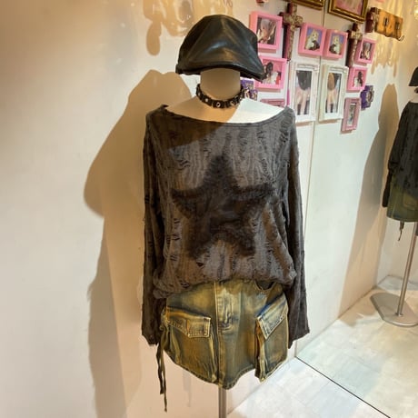 ダメージ⭐︎トップス