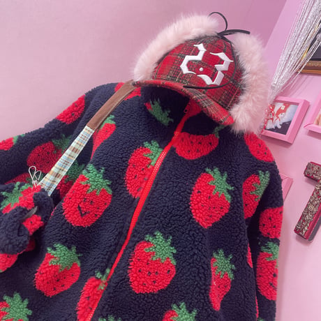 Strawberry ボアジャケット