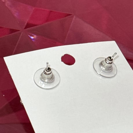 いちごビジューピアス