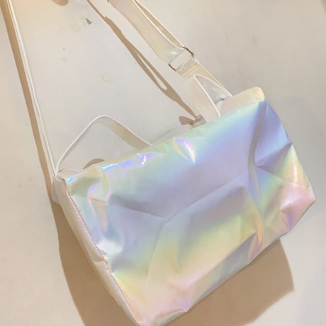 シャイニースクエアショルダーバッグ