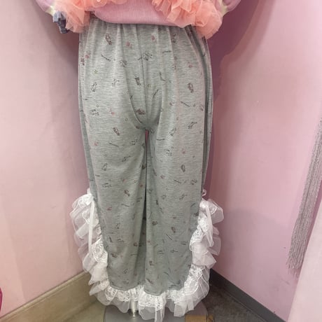 Cat⭐︎スリットレースパンツ