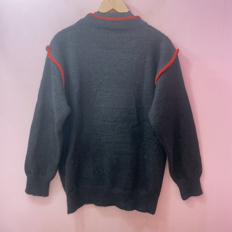 Cherryチェックロゴニット