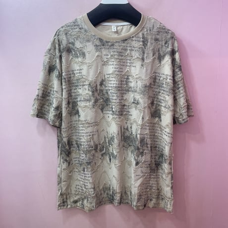 ダメージレタリングTシャツ