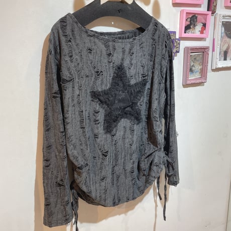 ダメージ⭐︎トップス