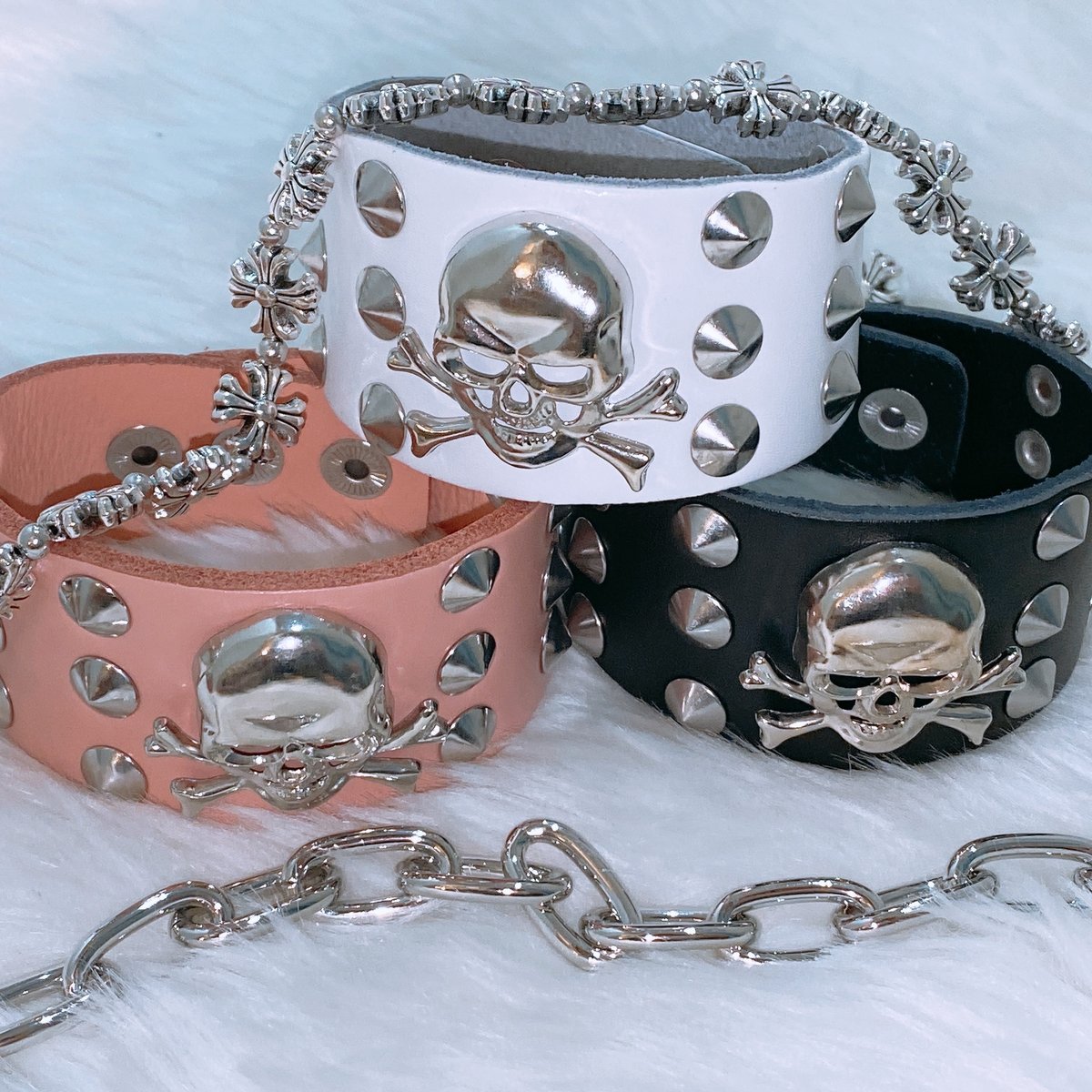 ドクロスタッズブレスレット | Romantic Standard ロマンティック