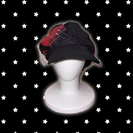 チェックデザインキャスケット(RED)