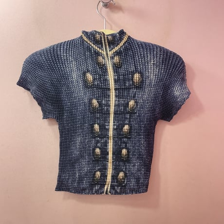 ナポレオンプリーツトップス