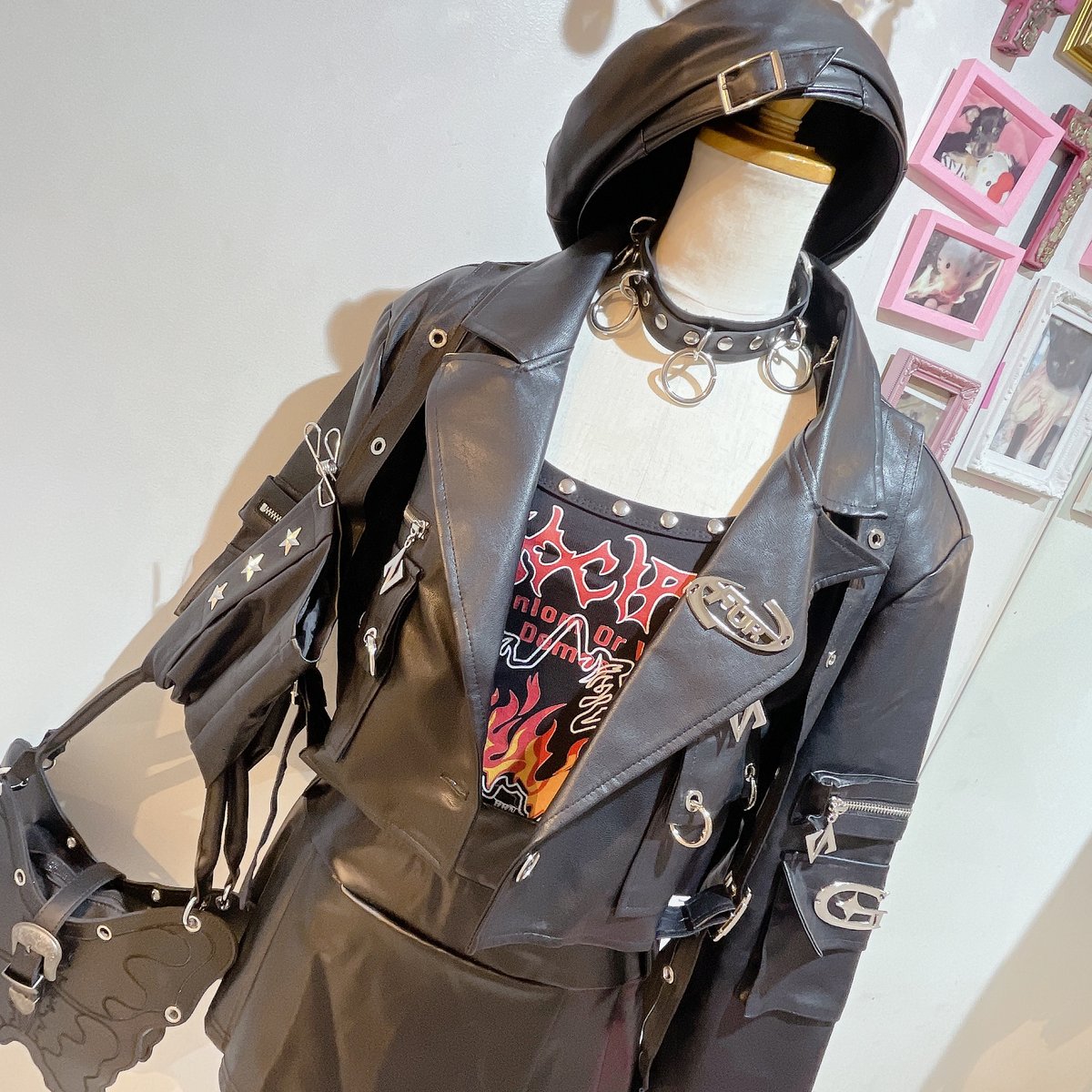 リングメタルレザークロップドジャケット | Romantic Standard