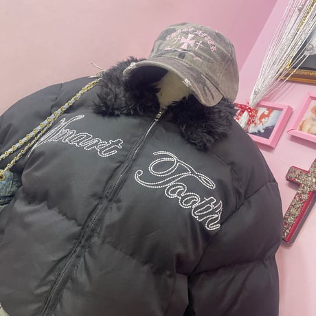 ロゴパディングショートジャケット