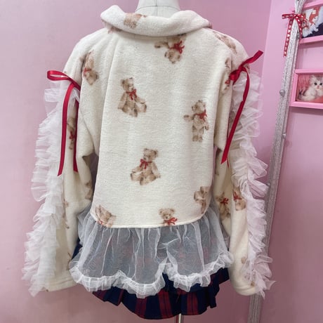 ふわふわBearフリルトップス