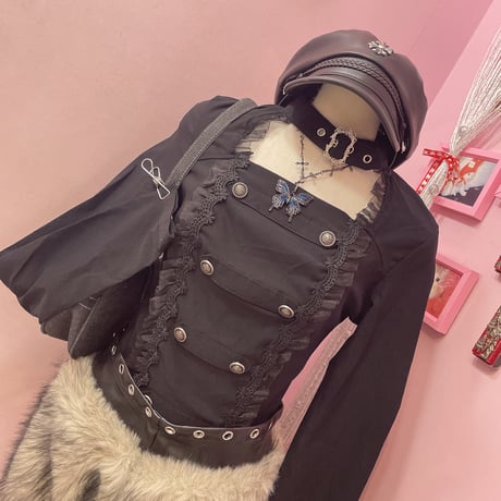 フリルナポレオンカットソー