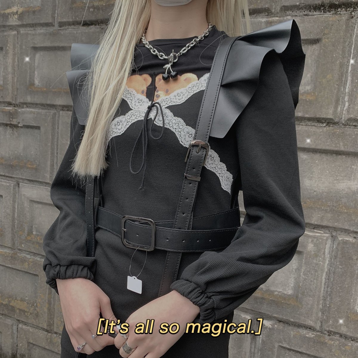 AD2021 21AW フリルハーネス 黒 サテン ポリエステル ベルト AD2021 21AW フリルハーネス 黒 サテン ポリエステル ベルト