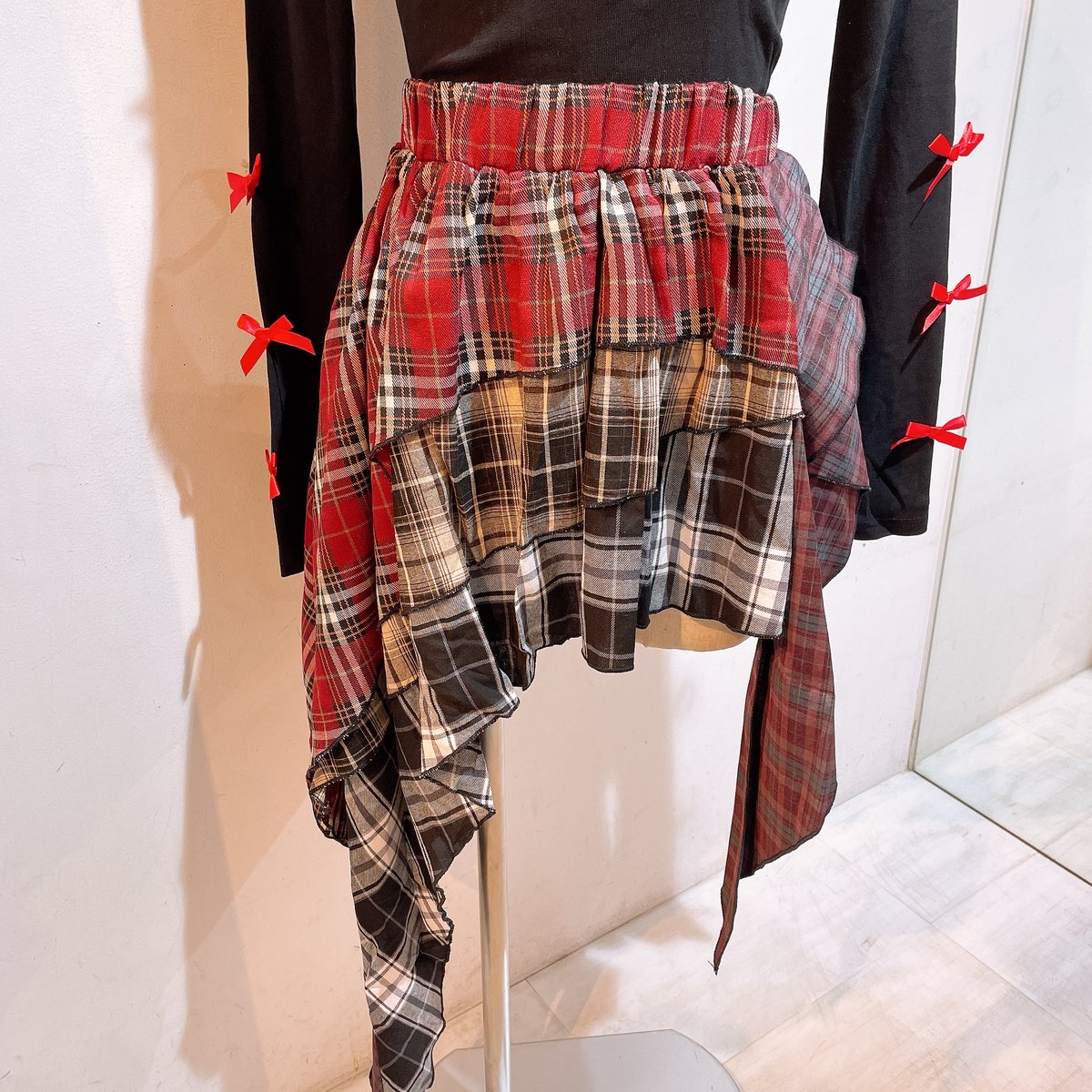 アシンメトリーチェックスカート | Romantic Standard アシンメトリーチェックスカート | Romantic Standard