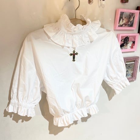 クロス刺繍パフスリーブブラウス