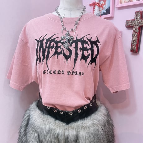 メタルロゴ刺繍Tシャツ
